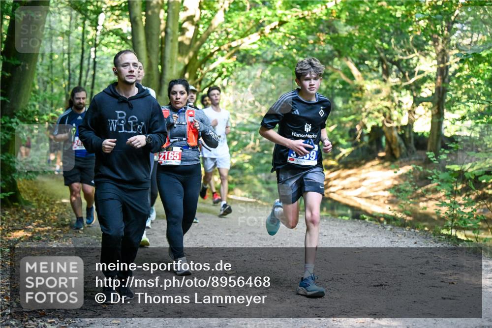28.09.2025 - 33. Volkslauf durch das schöne Alstertal Dr. Thomas Lammeyer http://msf.ph/oto/8956468 28.09.2025 10:45:03 Laufen 2165, 39 meine-sportfotos.de