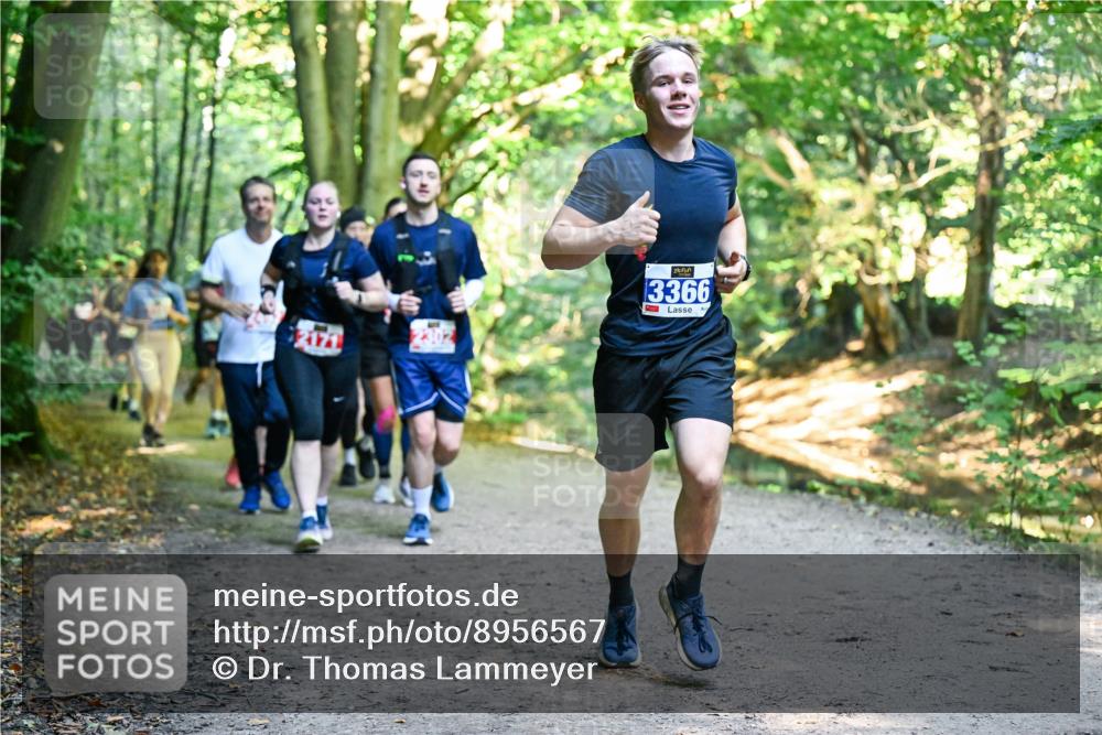 28.09.2025 - 33. Volkslauf durch das schöne Alstertal Dr. Thomas Lammeyer http://msf.ph/oto/8956567 28.09.2025 10:45:18 Laufen 2171, 3366 meine-sportfotos.de