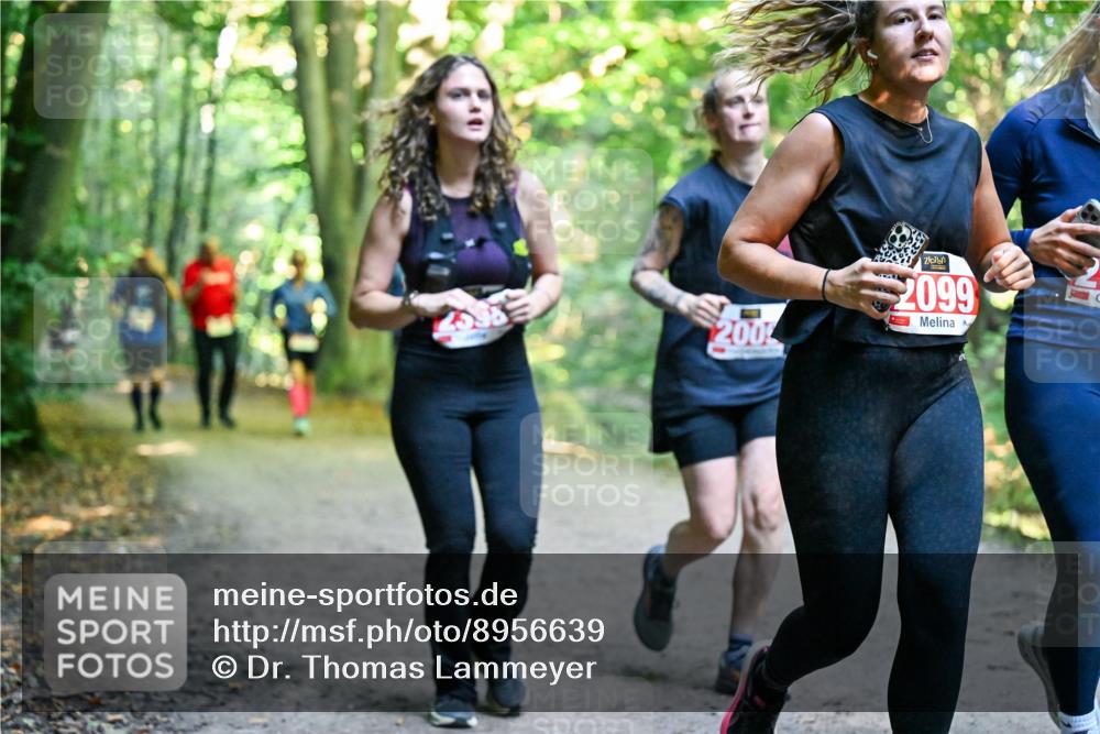 28.09.2025 - 33. Volkslauf durch das schöne Alstertal Dr. Thomas Lammeyer http://msf.ph/oto/8956639 28.09.2025 10:45:29 Laufen 200, 2099 meine-sportfotos.de