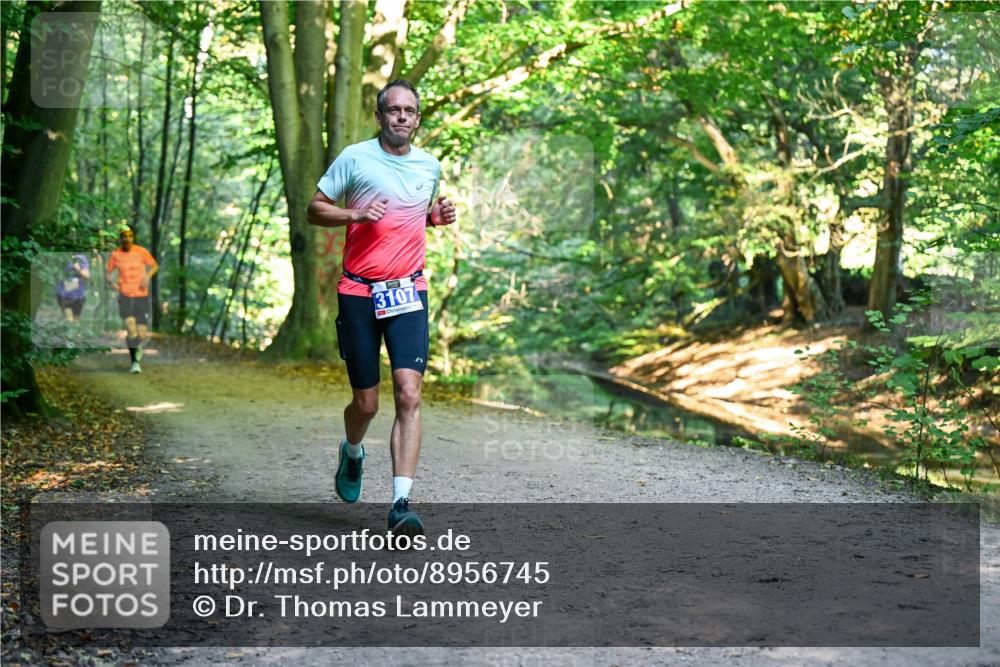 28.09.2025 - 33. Volkslauf durch das schöne Alstertal Dr. Thomas Lammeyer http://msf.ph/oto/8956745 28.09.2025 10:45:53 Laufen 3107 meine-sportfotos.de
