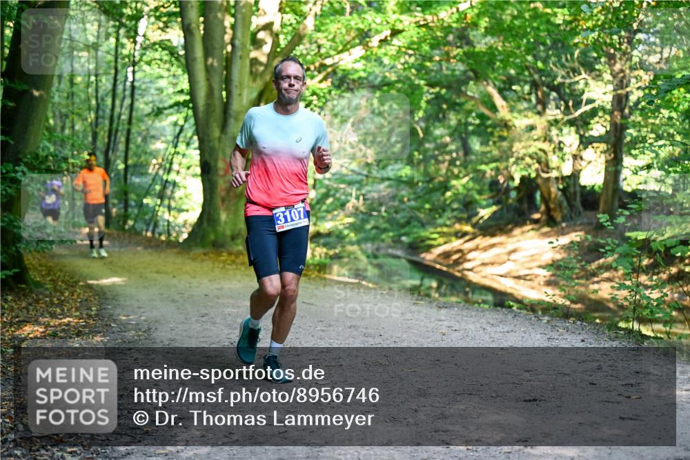 28.09.2025 - 33. Volkslauf durch das schöne Alstertal Dr. Thomas Lammeyer http://msf.ph/oto/8956746 28.09.2025 10:45:53 Laufen 3107 meine-sportfotos.de