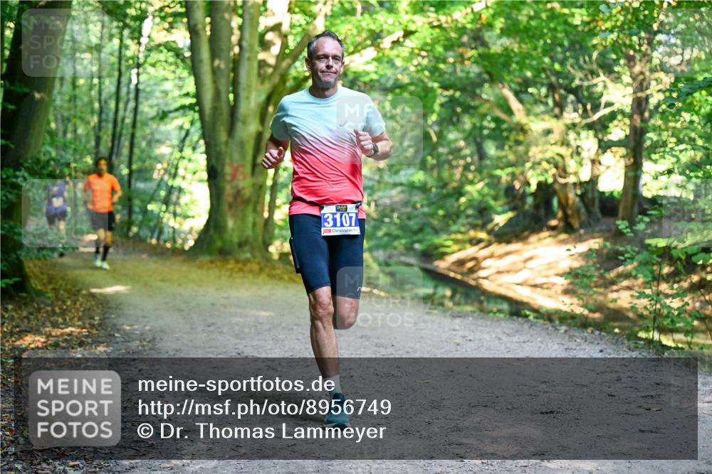 28.09.2025 - 33. Volkslauf durch das schöne Alstertal Dr. Thomas Lammeyer http://msf.ph/oto/8956749 28.09.2025 10:45:54 Laufen 3107 meine-sportfotos.de