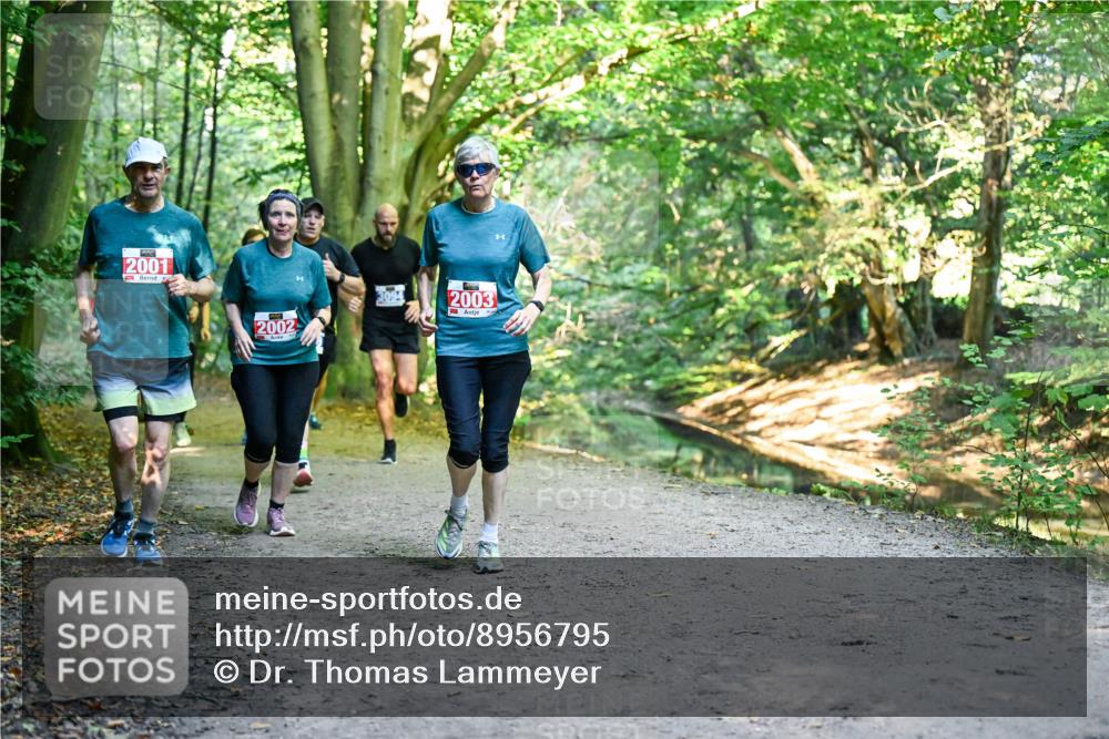 28.09.2025 - 33. Volkslauf durch das schöne Alstertal Dr. Thomas Lammeyer http://msf.ph/oto/8956795 28.09.2025 10:46:06 Laufen 2001, 2002, 3094, 2003 meine-sportfotos.de
