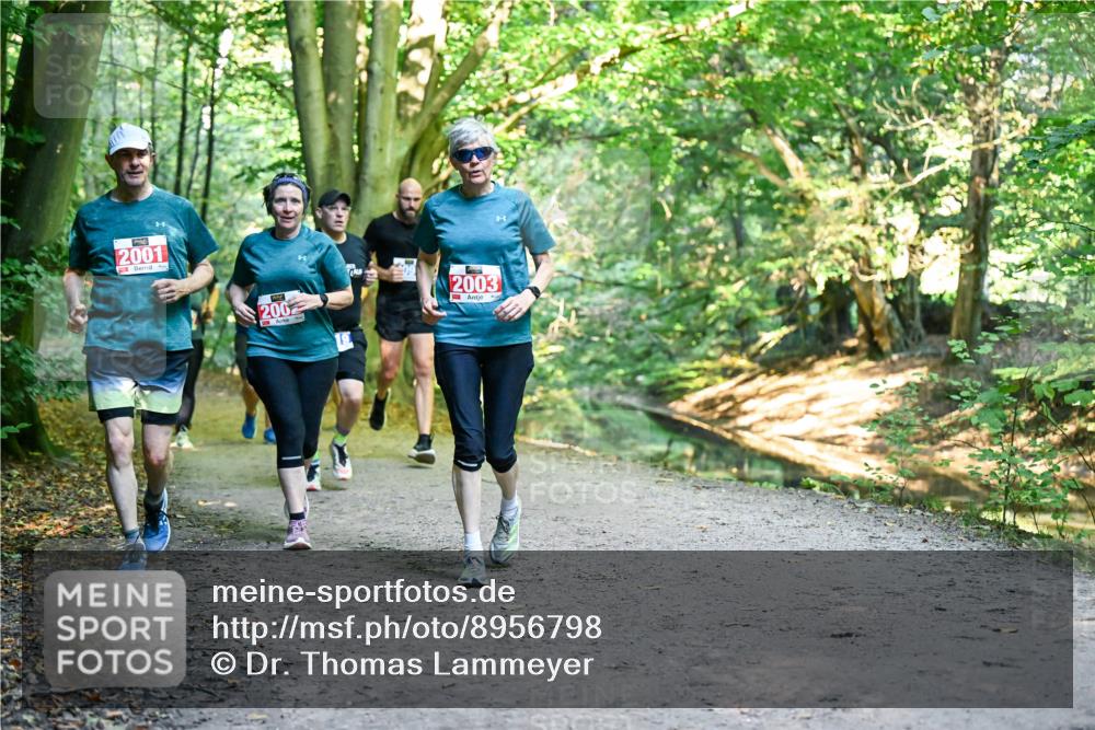 28.09.2025 - 33. Volkslauf durch das schöne Alstertal Dr. Thomas Lammeyer http://msf.ph/oto/8956798 28.09.2025 10:46:07 Laufen 2001, 200, 2003 meine-sportfotos.de