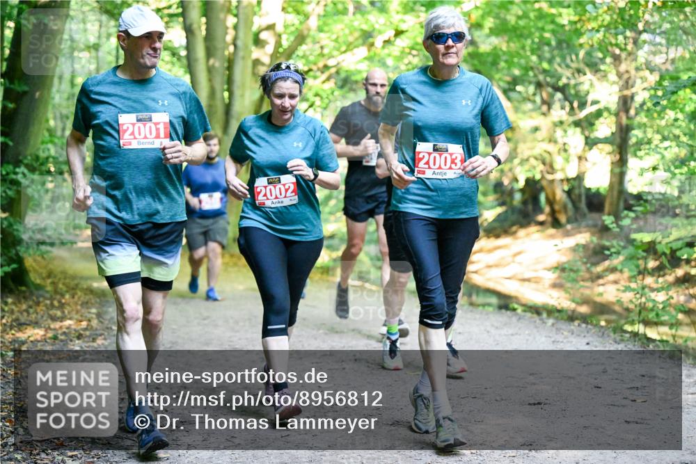 28.09.2025 - 33. Volkslauf durch das schöne Alstertal Dr. Thomas Lammeyer http://msf.ph/oto/8956812 28.09.2025 10:46:08 Laufen 2001, 2002, 2003 meine-sportfotos.de