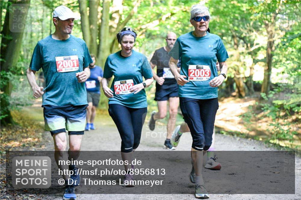 28.09.2025 - 33. Volkslauf durch das schöne Alstertal Dr. Thomas Lammeyer http://msf.ph/oto/8956813 28.09.2025 10:46:08 Laufen 2001, 2002, 2003 meine-sportfotos.de