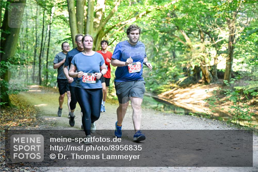 28.09.2025 - 33. Volkslauf durch das schöne Alstertal Dr. Thomas Lammeyer http://msf.ph/oto/8956835 28.09.2025 10:46:11 Laufen 2547, 2548 meine-sportfotos.de
