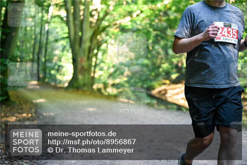 28.09.2025 - 33. Volkslauf durch das schöne Alstertal Dr. Thomas Lammeyer http://msf.ph/oto/8956867 28.09.2025 10:46:15 Laufen 2435 meine-sportfotos.de