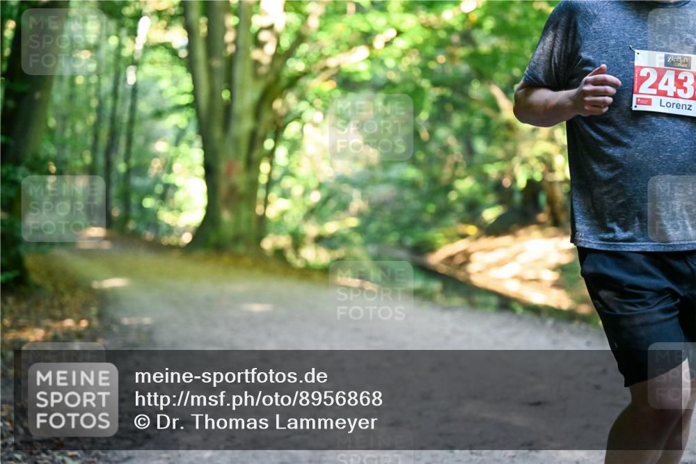 28.09.2025 - 33. Volkslauf durch das schöne Alstertal Dr. Thomas Lammeyer http://msf.ph/oto/8956868 28.09.2025 10:46:15 Laufen 243 meine-sportfotos.de