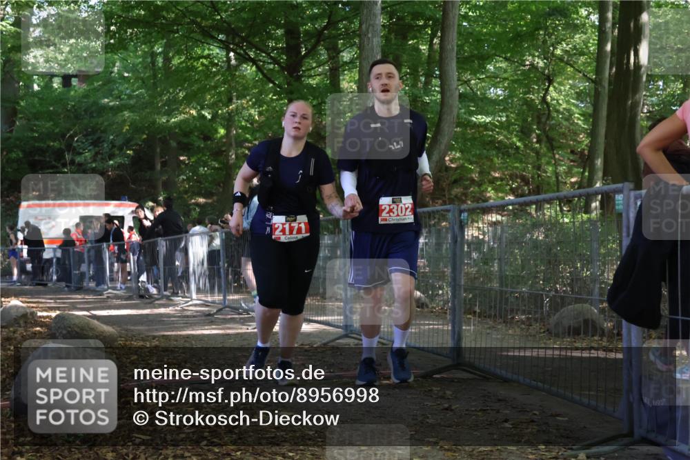28.09.2025 - 33. Volkslauf durch das schöne Alstertal Strokosch-Dieckow http://msf.ph/oto/8956998 28.09.2025 12:59:45 Ziel 2171, 2302 meine-sportfotos.de