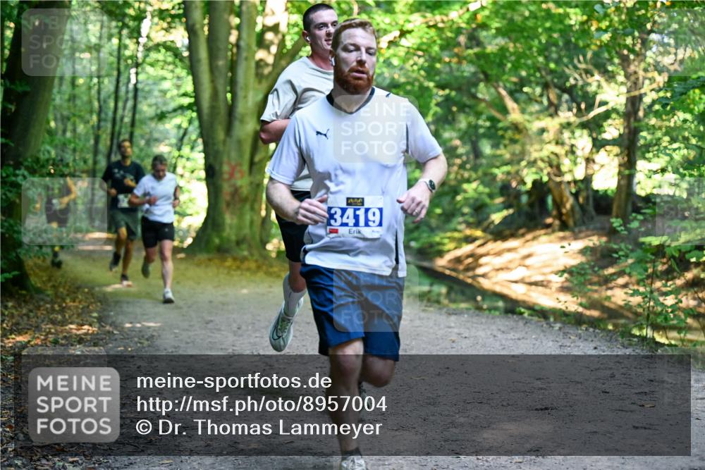 28.09.2025 - 33. Volkslauf durch das schöne Alstertal Dr. Thomas Lammeyer http://msf.ph/oto/8957004 28.09.2025 10:46:42 Laufen 3419 meine-sportfotos.de