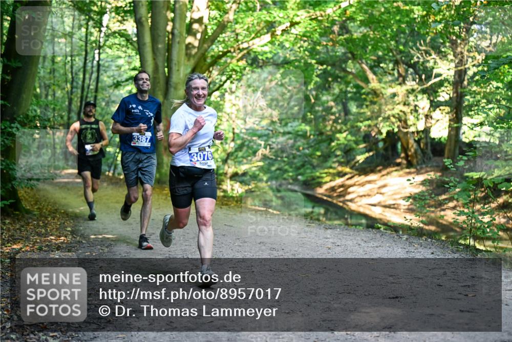 28.09.2025 - 33. Volkslauf durch das schöne Alstertal Dr. Thomas Lammeyer http://msf.ph/oto/8957017 28.09.2025 10:46:44 Laufen 3387, 3076 meine-sportfotos.de