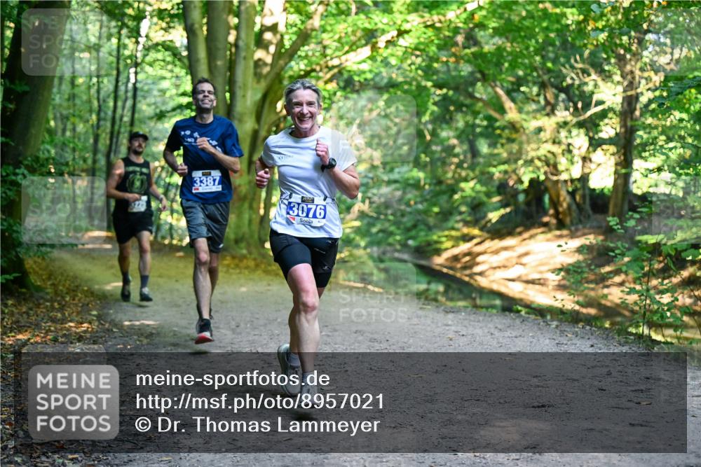 28.09.2025 - 33. Volkslauf durch das schöne Alstertal Dr. Thomas Lammeyer http://msf.ph/oto/8957021 28.09.2025 10:46:45 Laufen 1225, 3387, 3076 meine-sportfotos.de