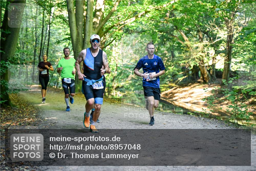 28.09.2025 - 33. Volkslauf durch das schöne Alstertal Dr. Thomas Lammeyer http://msf.ph/oto/8957048 28.09.2025 10:46:52 Laufen 019, 3078, 3375 meine-sportfotos.de