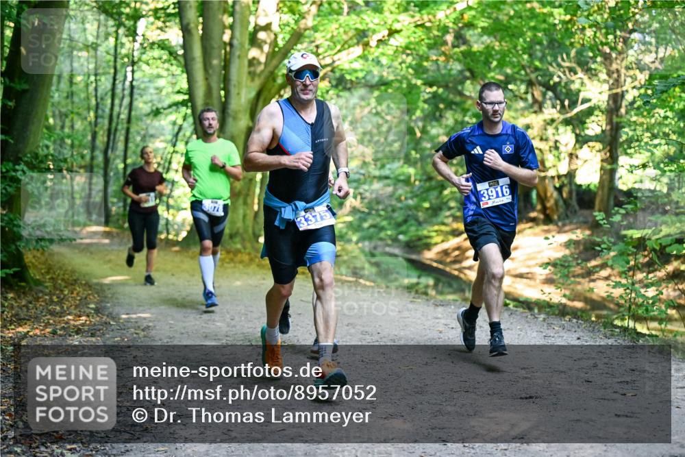 28.09.2025 - 33. Volkslauf durch das schöne Alstertal Dr. Thomas Lammeyer http://msf.ph/oto/8957052 28.09.2025 10:46:53 Laufen 307, 3916 meine-sportfotos.de