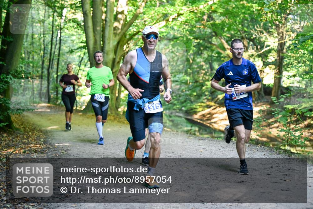 28.09.2025 - 33. Volkslauf durch das schöne Alstertal Dr. Thomas Lammeyer http://msf.ph/oto/8957054 28.09.2025 10:46:53 Laufen 1016, 3078, 3375 meine-sportfotos.de