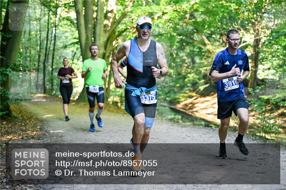 28.09.2025 - 33. Volkslauf durch das schöne Alstertal Dr. Thomas Lammeyer http://msf.ph/oto/8957055 28.09.2025 10:46:53 Laufen 3078, 3375, 3916 meine-sportfotos.de