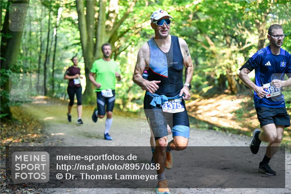 28.09.2025 - 33. Volkslauf durch das schöne Alstertal Dr. Thomas Lammeyer http://msf.ph/oto/8957058 28.09.2025 10:46:53 Laufen 3375, 3910 meine-sportfotos.de