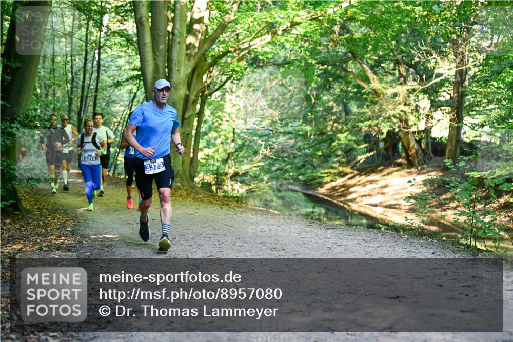 28.09.2025 - 33. Volkslauf durch das schöne Alstertal Dr. Thomas Lammeyer http://msf.ph/oto/8957080 28.09.2025 10:47:04 Laufen 3314, 3373 meine-sportfotos.de