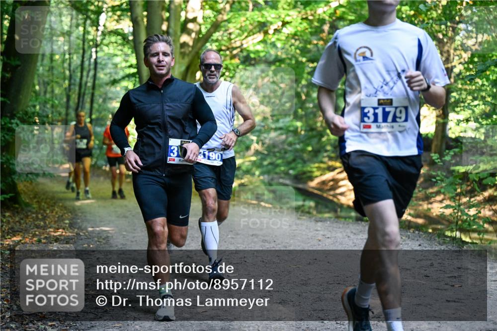 28.09.2025 - 33. Volkslauf durch das schöne Alstertal Dr. Thomas Lammeyer http://msf.ph/oto/8957112 28.09.2025 10:47:09 Laufen 303190, 3179 meine-sportfotos.de