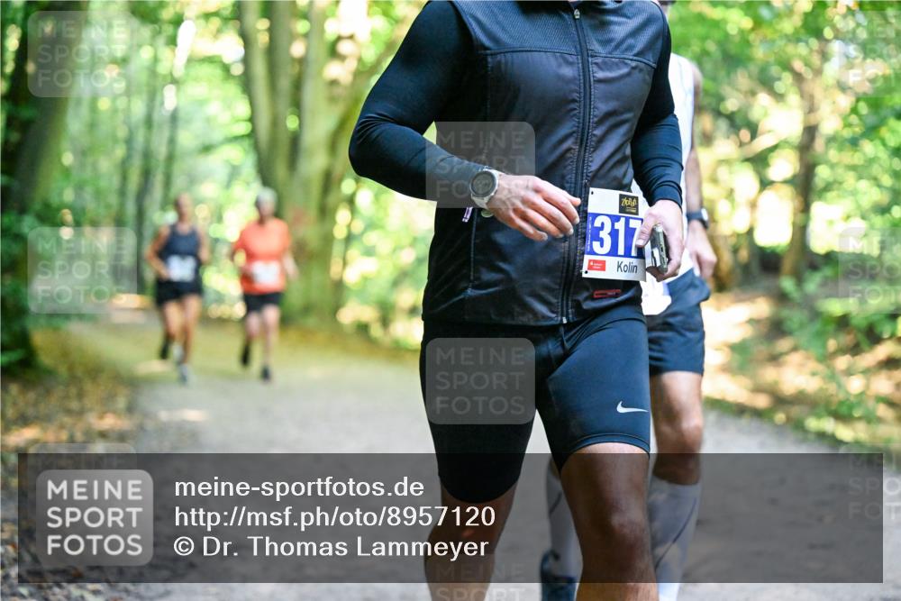 28.09.2025 - 33. Volkslauf durch das schöne Alstertal Dr. Thomas Lammeyer http://msf.ph/oto/8957120 28.09.2025 10:47:10 Laufen 317 meine-sportfotos.de