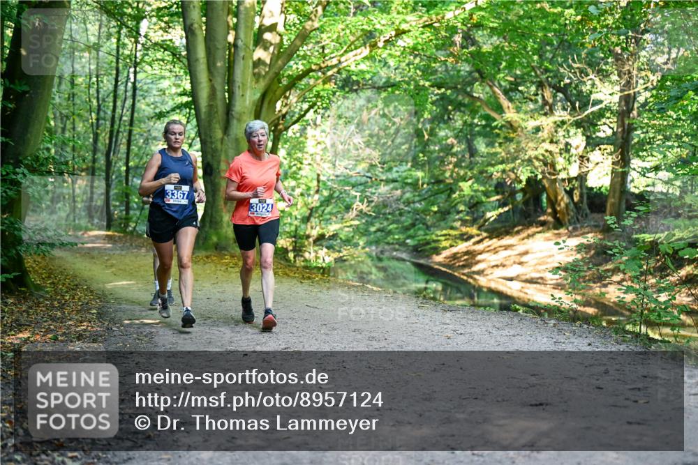 28.09.2025 - 33. Volkslauf durch das schöne Alstertal Dr. Thomas Lammeyer http://msf.ph/oto/8957124 28.09.2025 10:47:11 Laufen 3367, 3024 meine-sportfotos.de
