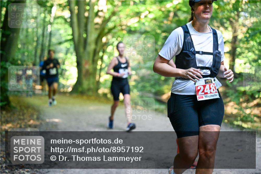 28.09.2025 - 33. Volkslauf durch das schöne Alstertal Dr. Thomas Lammeyer http://msf.ph/oto/8957192 28.09.2025 10:47:29 Laufen 248 meine-sportfotos.de