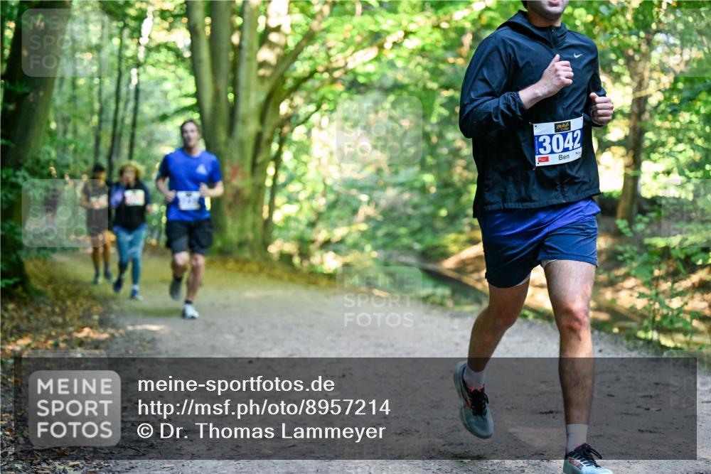 28.09.2025 - 33. Volkslauf durch das schöne Alstertal Dr. Thomas Lammeyer http://msf.ph/oto/8957214 28.09.2025 10:47:33 Laufen 3042 meine-sportfotos.de