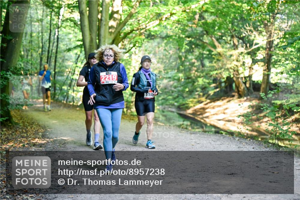 28.09.2025 - 33. Volkslauf durch das schöne Alstertal Dr. Thomas Lammeyer http://msf.ph/oto/8957238 28.09.2025 10:47:37 Laufen 2219, 1105 meine-sportfotos.de