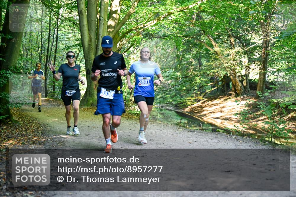 28.09.2025 - 33. Volkslauf durch das schöne Alstertal Dr. Thomas Lammeyer http://msf.ph/oto/8957277 28.09.2025 10:47:45 Laufen 3931 meine-sportfotos.de