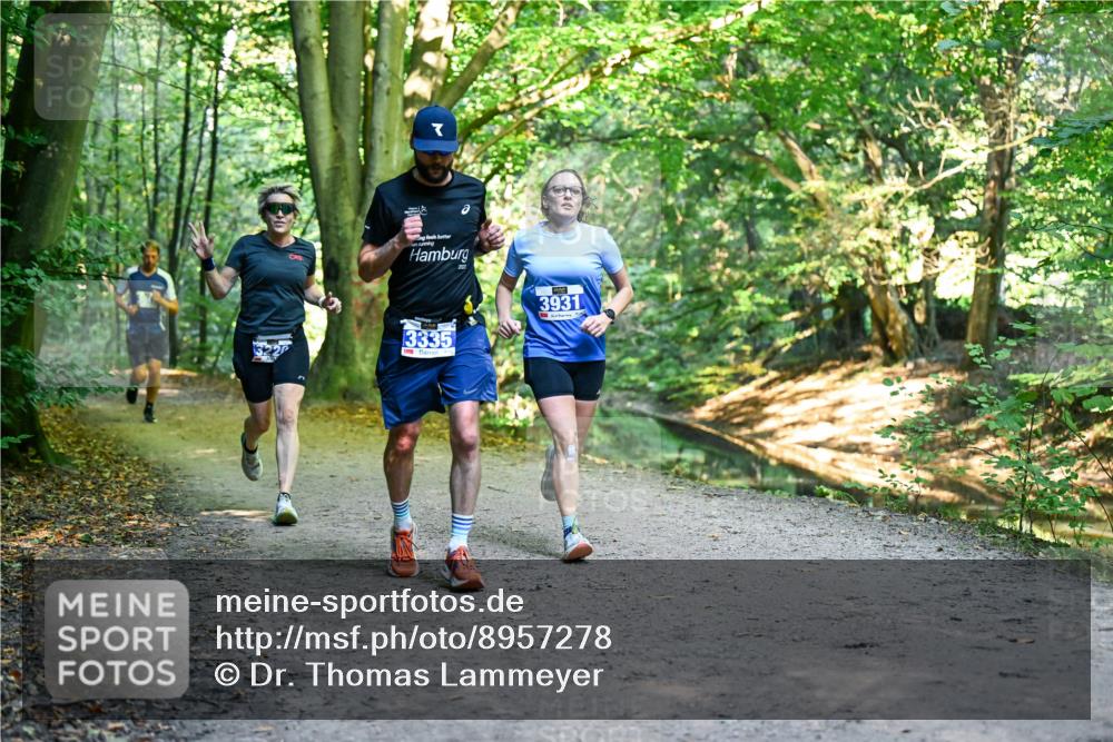 28.09.2025 - 33. Volkslauf durch das schöne Alstertal Dr. Thomas Lammeyer http://msf.ph/oto/8957278 28.09.2025 10:47:45 Laufen 3931, 13335 meine-sportfotos.de