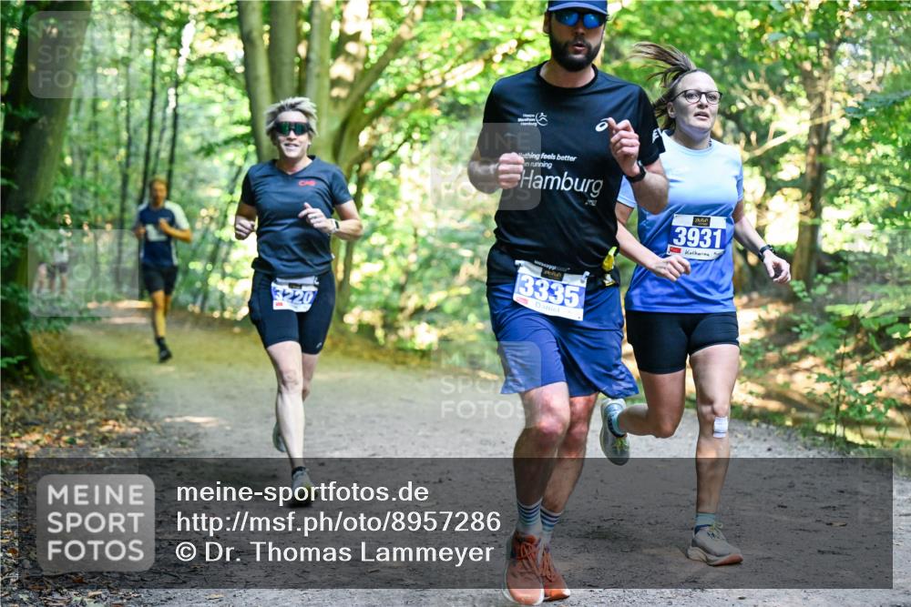 28.09.2025 - 33. Volkslauf durch das schöne Alstertal Dr. Thomas Lammeyer http://msf.ph/oto/8957286 28.09.2025 10:47:46 Laufen 213, 3931, 3335 meine-sportfotos.de