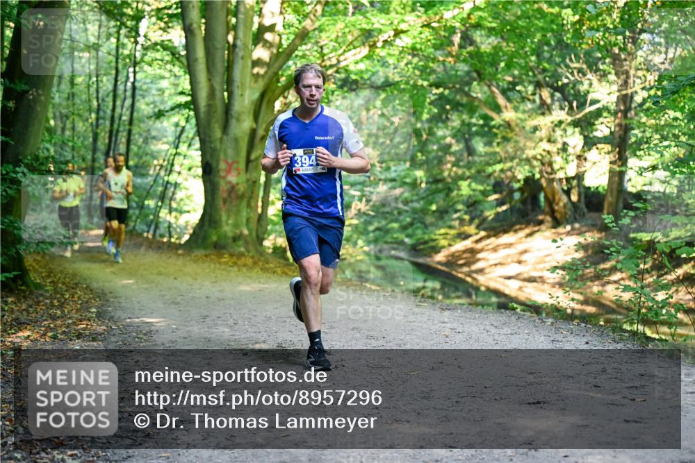 28.09.2025 - 33. Volkslauf durch das schöne Alstertal Dr. Thomas Lammeyer http://msf.ph/oto/8957296 28.09.2025 10:47:49 Laufen 394 meine-sportfotos.de