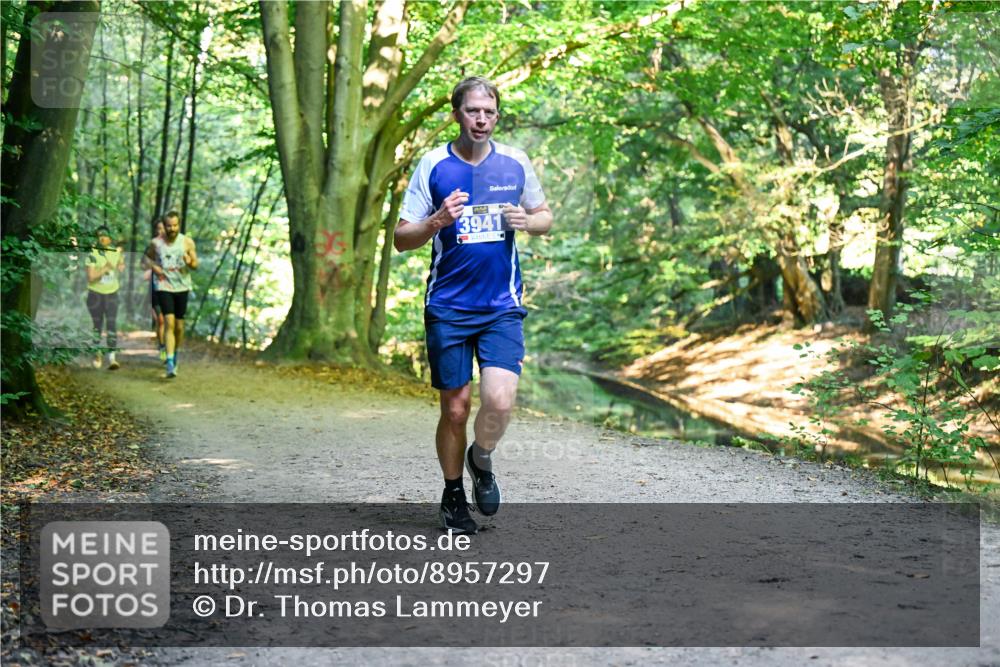 28.09.2025 - 33. Volkslauf durch das schöne Alstertal Dr. Thomas Lammeyer http://msf.ph/oto/8957297 28.09.2025 10:47:50 Laufen 3941 meine-sportfotos.de