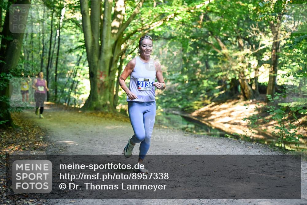 28.09.2025 - 33. Volkslauf durch das schöne Alstertal Dr. Thomas Lammeyer http://msf.ph/oto/8957338 28.09.2025 10:47:59 Laufen 3136 meine-sportfotos.de