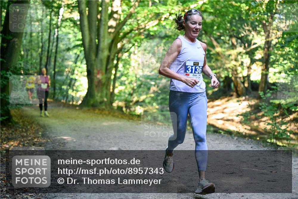 28.09.2025 - 33. Volkslauf durch das schöne Alstertal Dr. Thomas Lammeyer http://msf.ph/oto/8957343 28.09.2025 10:48:00 Laufen 3136 meine-sportfotos.de