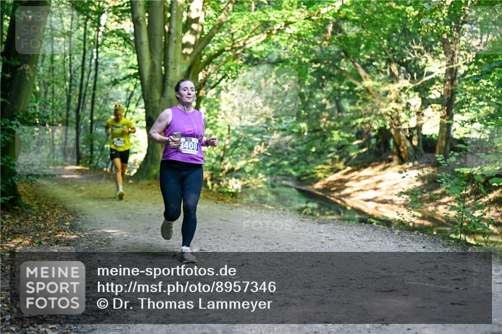 28.09.2025 - 33. Volkslauf durch das schöne Alstertal Dr. Thomas Lammeyer http://msf.ph/oto/8957346 28.09.2025 10:48:03 Laufen 3408 meine-sportfotos.de