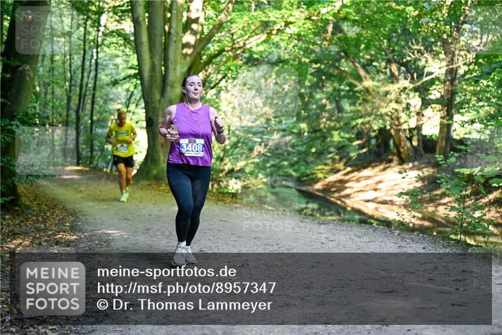 28.09.2025 - 33. Volkslauf durch das schöne Alstertal Dr. Thomas Lammeyer http://msf.ph/oto/8957347 28.09.2025 10:48:03 Laufen 3408 meine-sportfotos.de
