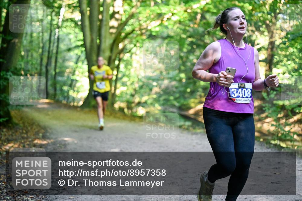 28.09.2025 - 33. Volkslauf durch das schöne Alstertal Dr. Thomas Lammeyer http://msf.ph/oto/8957358 28.09.2025 10:48:05 Laufen 3408 meine-sportfotos.de