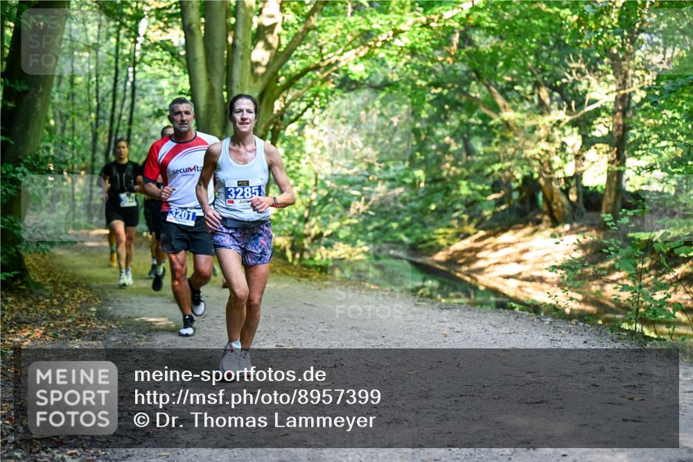 28.09.2025 - 33. Volkslauf durch das schöne Alstertal Dr. Thomas Lammeyer http://msf.ph/oto/8957399 28.09.2025 10:48:16 Laufen 3201, 3285 meine-sportfotos.de