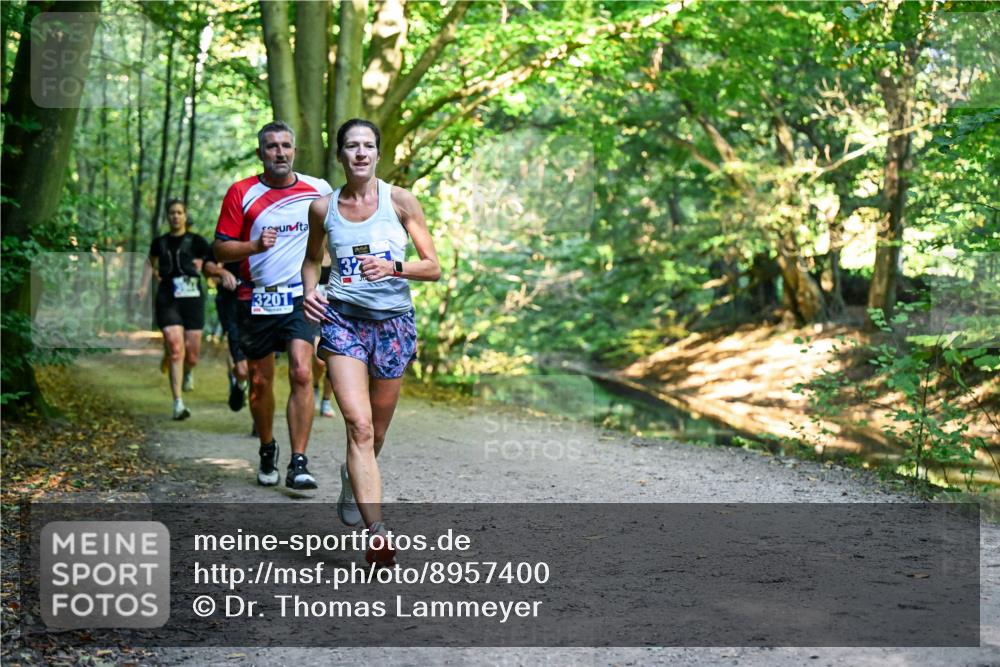 28.09.2025 - 33. Volkslauf durch das schöne Alstertal Dr. Thomas Lammeyer http://msf.ph/oto/8957400 28.09.2025 10:48:16 Laufen 3201 meine-sportfotos.de