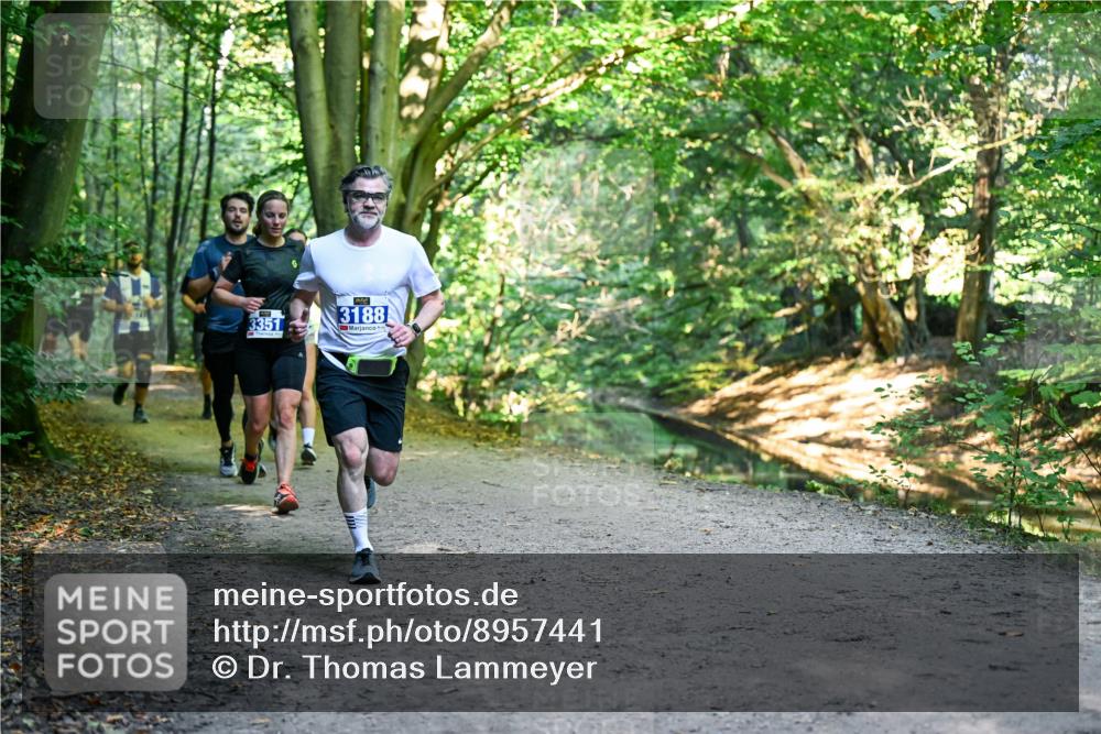 28.09.2025 - 33. Volkslauf durch das schöne Alstertal Dr. Thomas Lammeyer http://msf.ph/oto/8957441 28.09.2025 10:48:24 Laufen 3351, 3188 meine-sportfotos.de