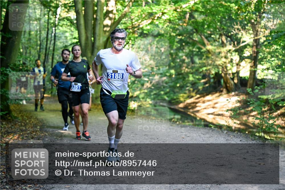 28.09.2025 - 33. Volkslauf durch das schöne Alstertal Dr. Thomas Lammeyer http://msf.ph/oto/8957446 28.09.2025 10:48:24 Laufen 3351, 3188 meine-sportfotos.de