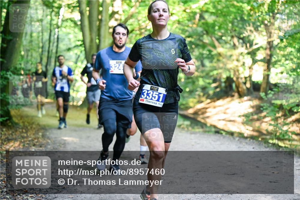 28.09.2025 - 33. Volkslauf durch das schöne Alstertal Dr. Thomas Lammeyer http://msf.ph/oto/8957460 28.09.2025 10:48:26 Laufen 324, 3351 meine-sportfotos.de