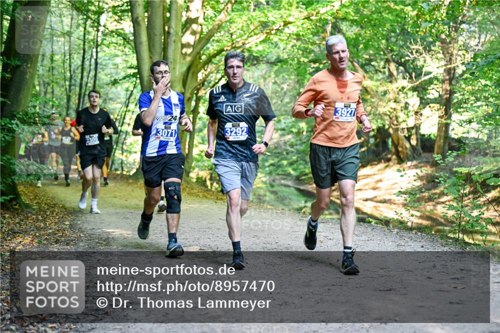 28.09.2025 - 33. Volkslauf durch das schöne Alstertal Dr. Thomas Lammeyer http://msf.ph/oto/8957470 28.09.2025 10:48:28 Laufen 24, 3071, 3292, 3927 meine-sportfotos.de