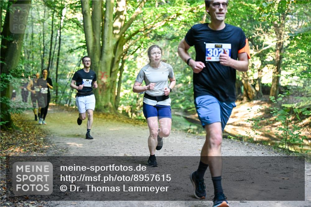 28.09.2025 - 33. Volkslauf durch das schöne Alstertal Dr. Thomas Lammeyer http://msf.ph/oto/8957615 28.09.2025 10:48:51 Laufen 3052, 3029 meine-sportfotos.de