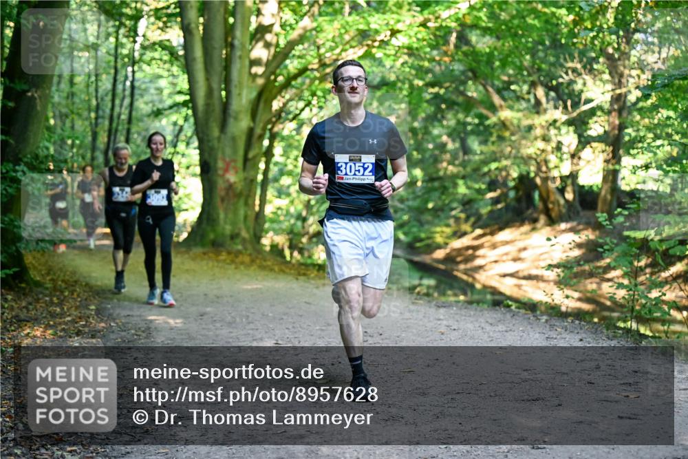 28.09.2025 - 33. Volkslauf durch das schöne Alstertal Dr. Thomas Lammeyer http://msf.ph/oto/8957628 28.09.2025 10:48:53 Laufen 3052 meine-sportfotos.de