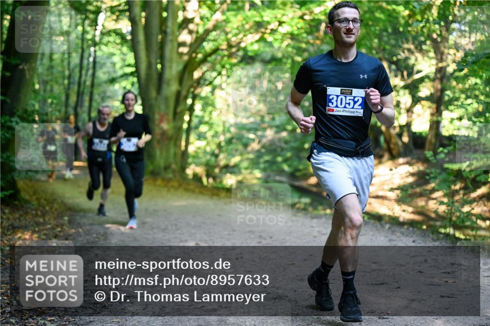 28.09.2025 - 33. Volkslauf durch das schöne Alstertal Dr. Thomas Lammeyer http://msf.ph/oto/8957633 28.09.2025 10:48:54 Laufen 3052 meine-sportfotos.de