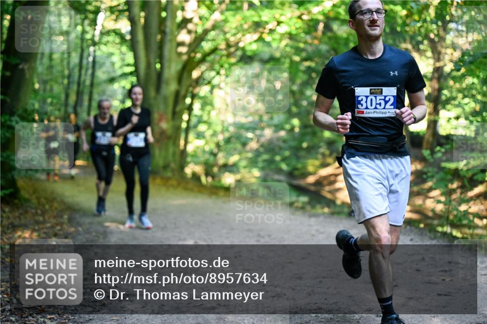 28.09.2025 - 33. Volkslauf durch das schöne Alstertal Dr. Thomas Lammeyer http://msf.ph/oto/8957634 28.09.2025 10:48:54 Laufen 3052 meine-sportfotos.de