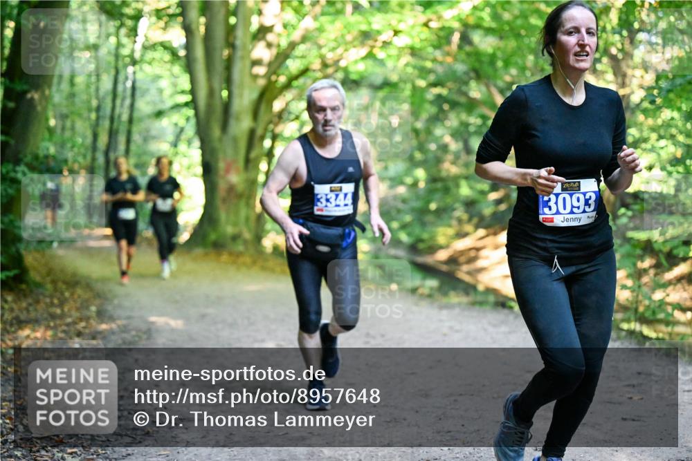 28.09.2025 - 33. Volkslauf durch das schöne Alstertal Dr. Thomas Lammeyer http://msf.ph/oto/8957648 28.09.2025 10:48:56 Laufen 3344, 13093 meine-sportfotos.de